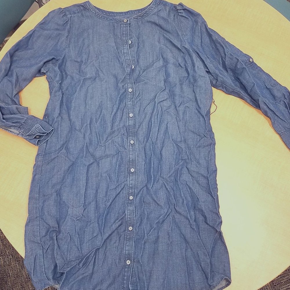 Size L LOFT Shirt Dress